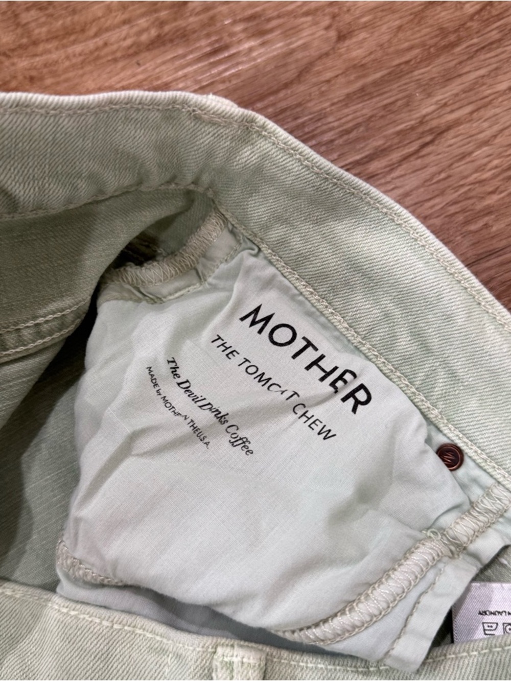 MOTHER Tomcat Distressed Jeans Chew Mint Green Crop High-Rise Distressed Jeans - Picture 7 of 7